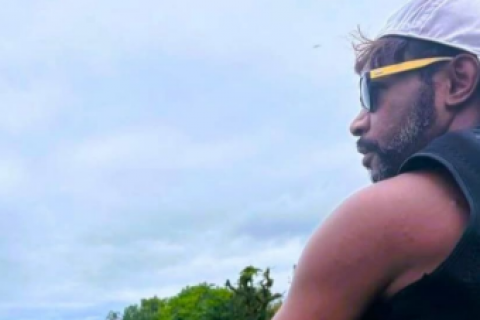 Kitto Vieira se recolhe em Balneário Camboriú após forte crise de ansiedade