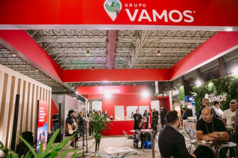 Gestão inteligente de frotas: VAMOS apresenta Sempre Novo e soluções completas na Transposul 2025